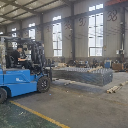 從工廠到市政，鋼格柵如何撐起工程建設半邊天？