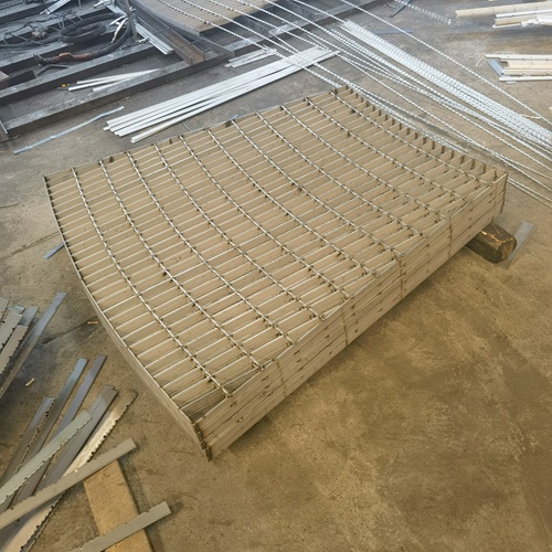 鋼格柵怎么用才專(zhuān)業(yè)？這篇文章講透了全流程！