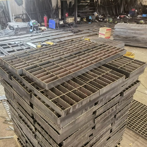 鋼格柵不止工業(yè)風它和現代建筑太配了